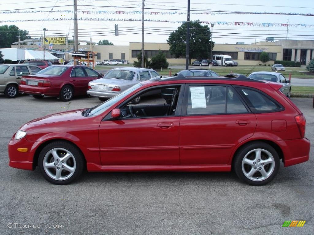 2002 Protege 5 Wagon - Classic Red / Off Black photo #4