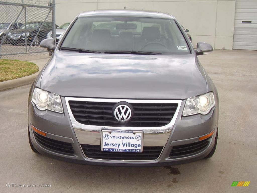2006 Passat 2.0T Sedan - United Grey Metallic / Pure Beige photo #2