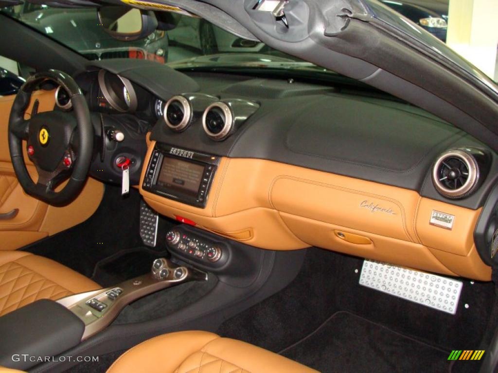 2010 Ferrari California Standard California Model Cuoio Dashboard Photo #32751232