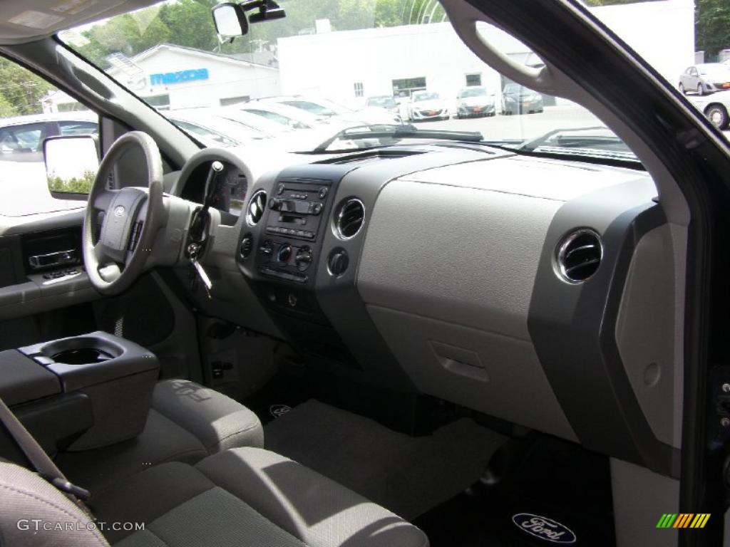 2005 F150 XLT SuperCab 4x4 - True Blue Metallic / Medium Flint Grey photo #23