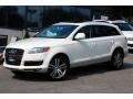 Calla White - Q7 4.2 Premium quattro Photo No. 2