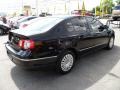 Deep Black - Passat 2.0T Sedan Photo No. 6