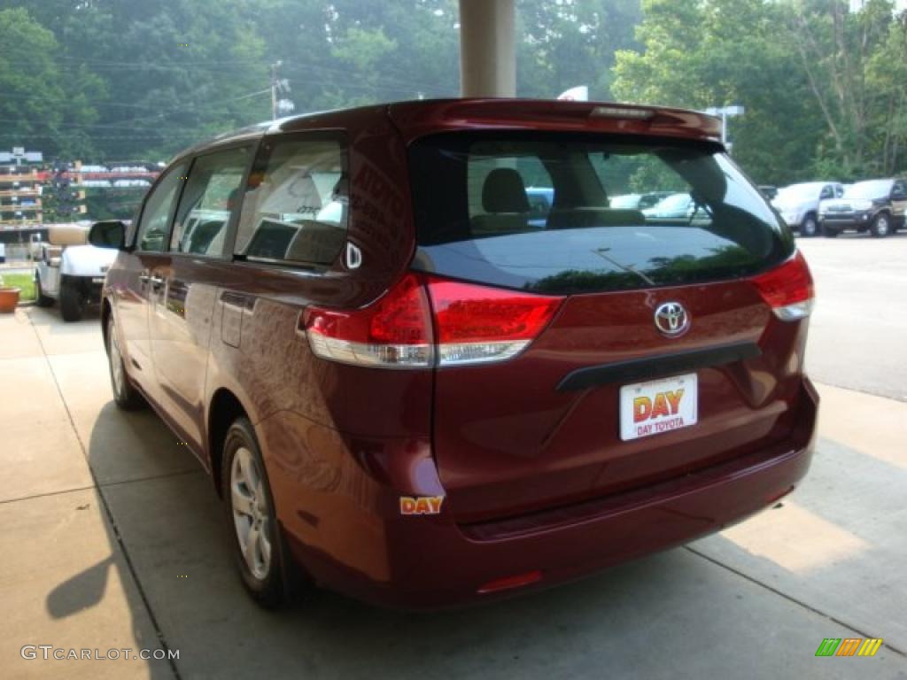 2011 Sienna  - Salsa Red Pearl / Bisque photo #4