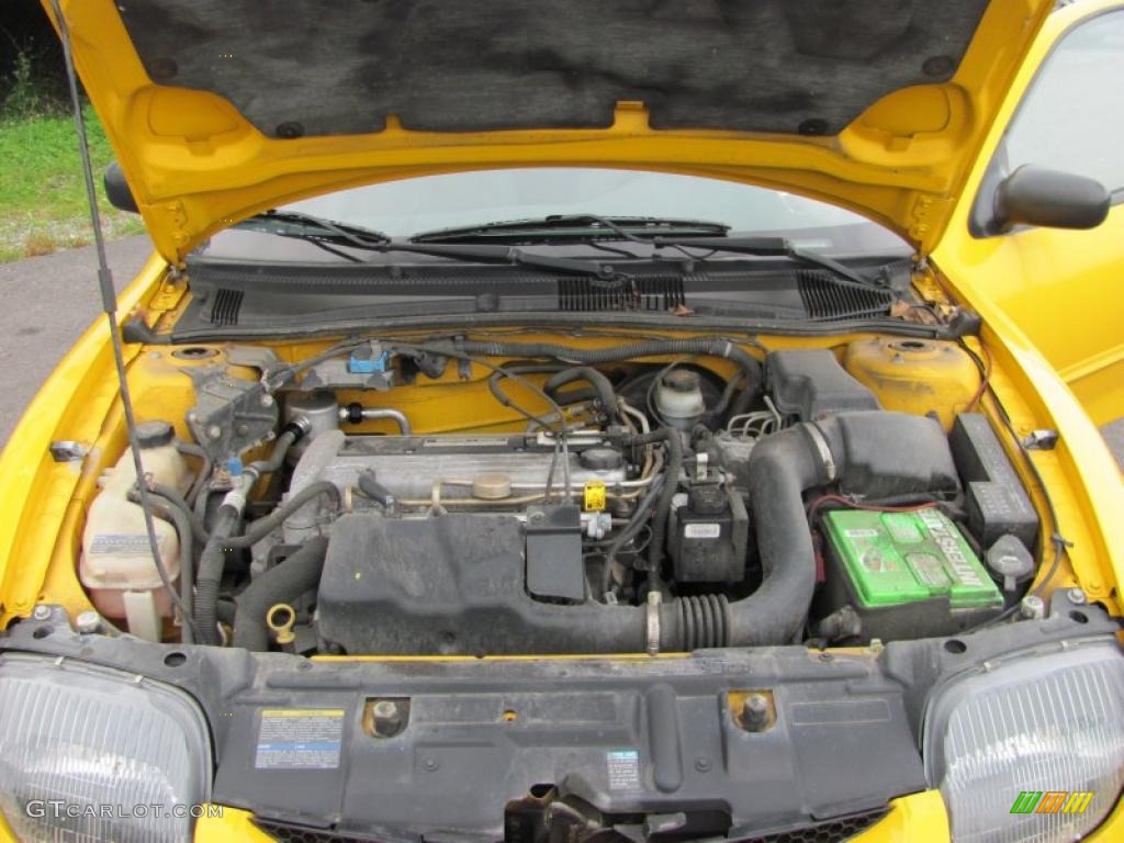 2002 Sunfire SE Coupe - Yellow / Graphite photo #11