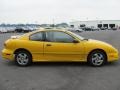 Yellow - Sunfire SE Coupe Photo No. 14