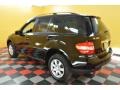 Black - ML 350 4Matic Photo No. 4