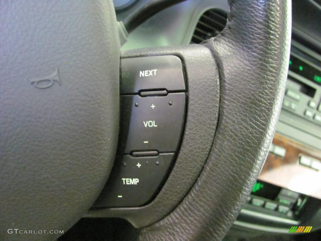 2006 Grand Marquis LS - Silver Birch Metallic / Charcoal Black photo #29