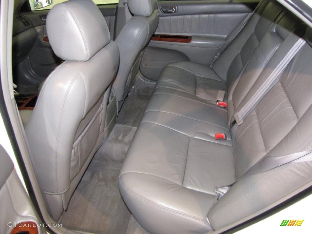 2004 Camry XLE V6 - Super White / Stone photo #9