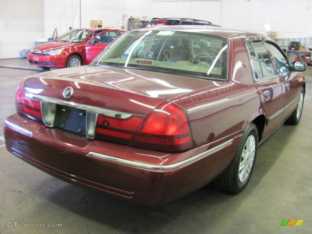 2004 Grand Marquis GS - Dark Toreador Red Metallic / Medium Parchment photo #2