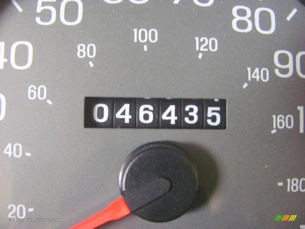 2004 Grand Marquis GS - Dark Toreador Red Metallic / Medium Parchment photo #3