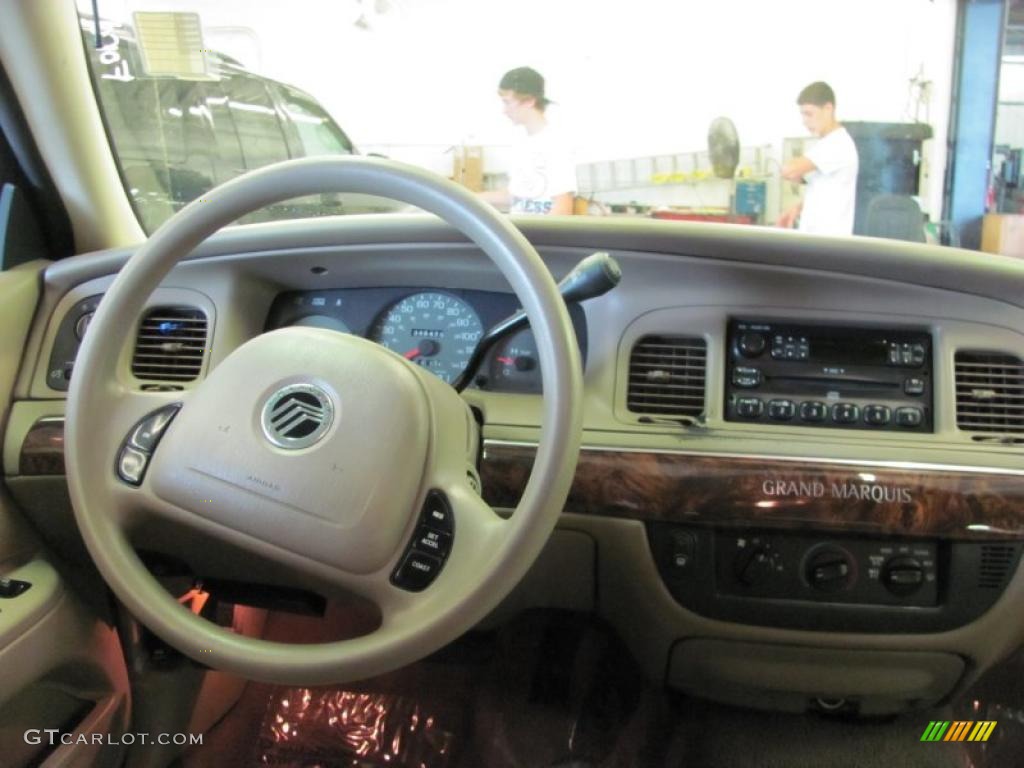 2004 Grand Marquis GS - Dark Toreador Red Metallic / Medium Parchment photo #4