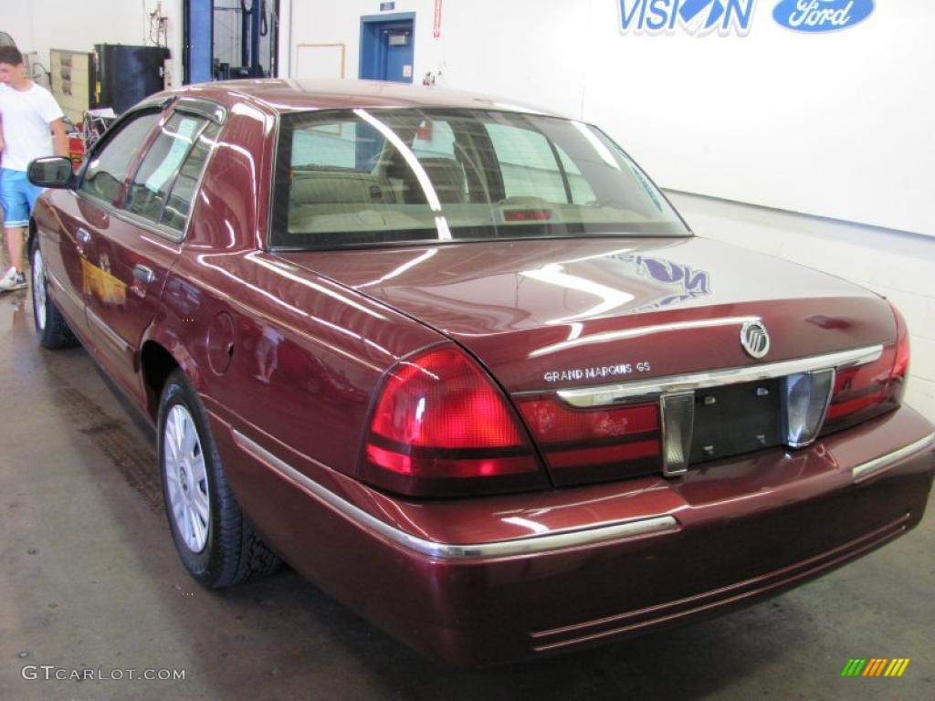 2004 Grand Marquis GS - Dark Toreador Red Metallic / Medium Parchment photo #14