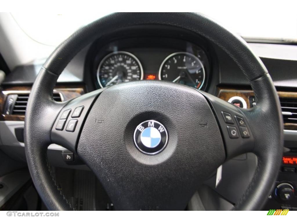 2006 3 Series 330i Sedan - Silver Grey Metallic / Grey photo #21