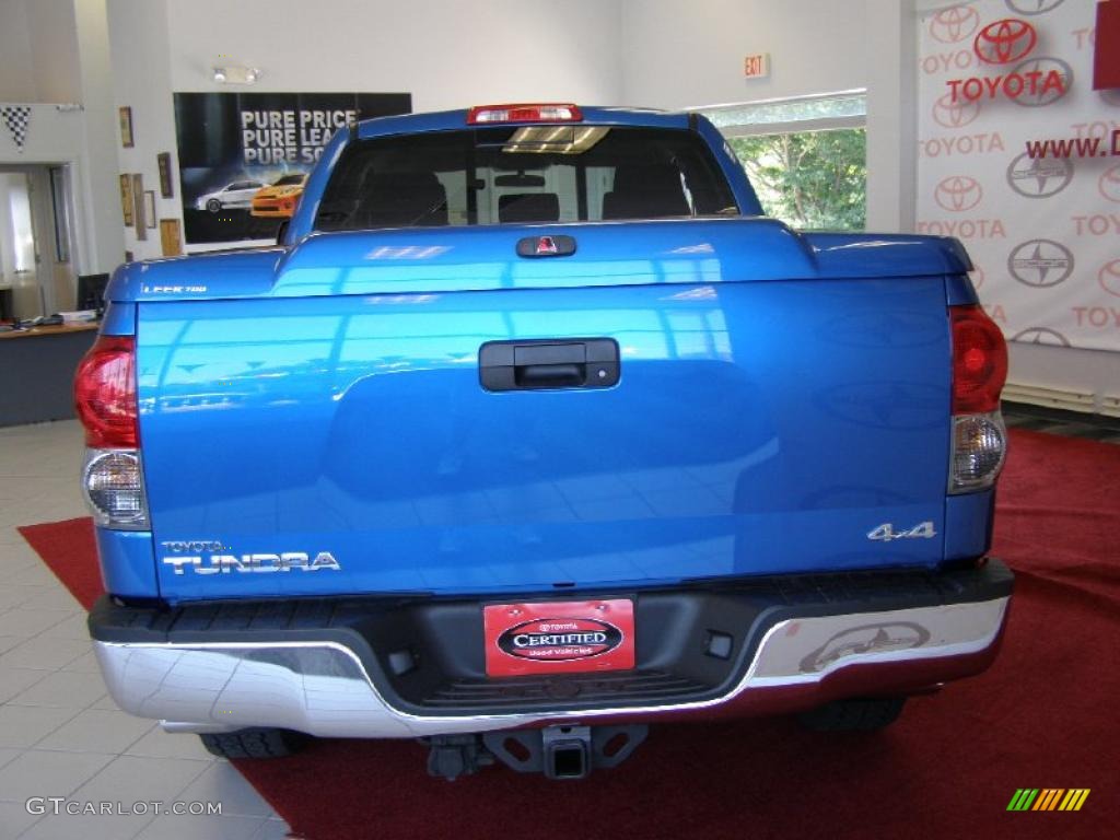 2007 Tundra SR5 TRD Double Cab 4x4 - Blue Streak Metallic / Black photo #7