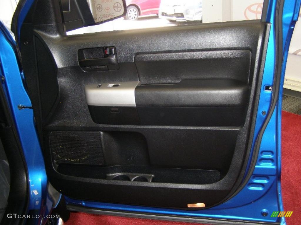 2007 Tundra SR5 TRD Double Cab 4x4 - Blue Streak Metallic / Black photo #31