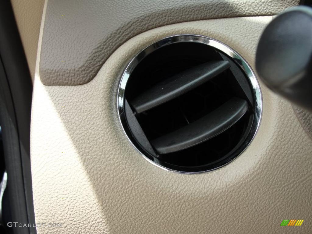 2008 HHR LT - Imperial Blue Metallic / Cashmere Beige photo #46