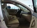 Super White - Camry LE Photo No. 31