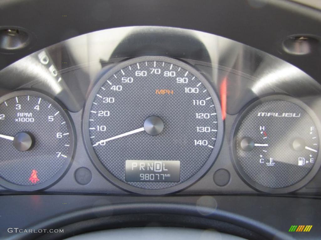 2005 Malibu LS V6 Sedan - Galaxy Silver Metallic / Gray photo #8