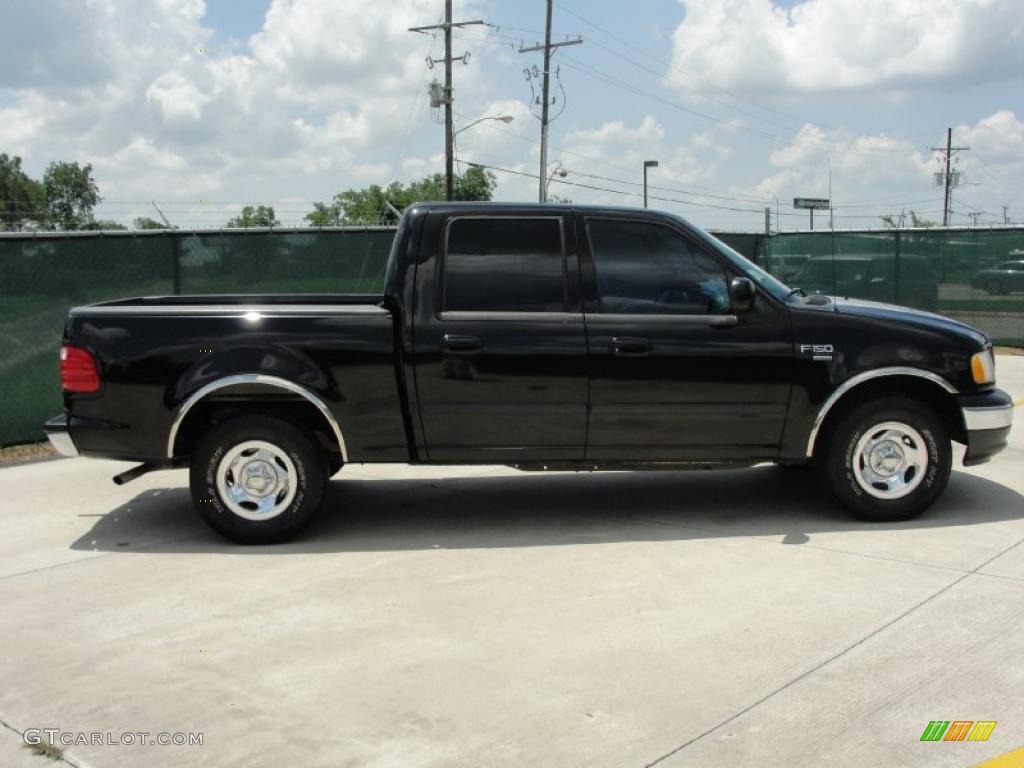 2001 F150 XLT SuperCrew - Black / Medium Graphite photo #2