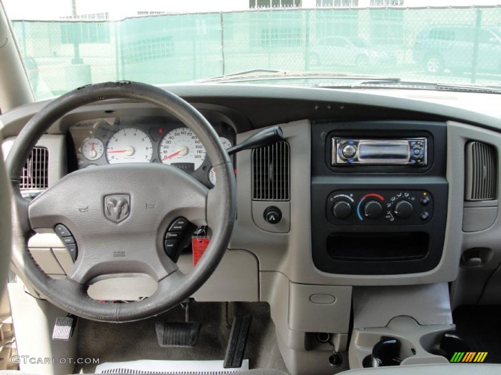 2002 Ram 1500 SLT Quad Cab - Light Almond Pearl / Taupe photo #29