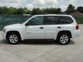 Summit White - Envoy SLE Photo No. 6