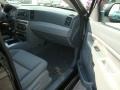 Black - Grand Cherokee Laredo 4x4 Photo No. 18