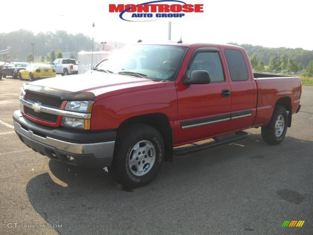 2004 Silverado 1500 LS Extended Cab 4x4 - Victory Red / Dark Charcoal photo #20