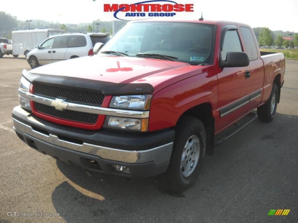 2004 Silverado 1500 LS Extended Cab 4x4 - Victory Red / Dark Charcoal photo #21