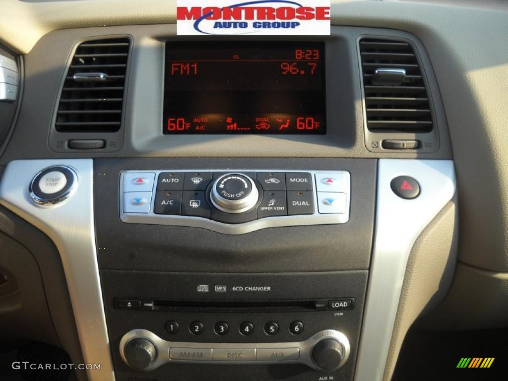 2010 Murano S AWD - Glacier White Pearl / Beige photo #27