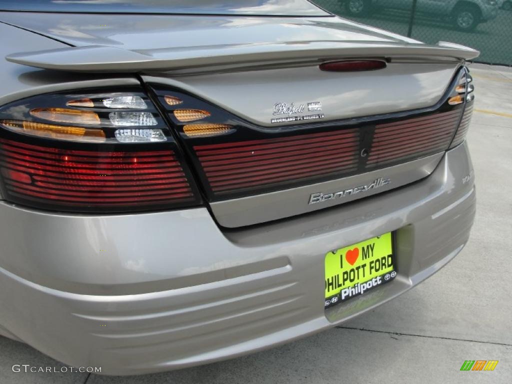 2007 Camry XLE - Barcelona Red Metallic / Ash photo #60