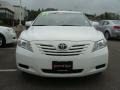 Super White - Camry SE Photo No. 2