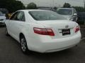 Super White - Camry SE Photo No. 4