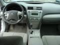 Super White - Camry SE Photo No. 9