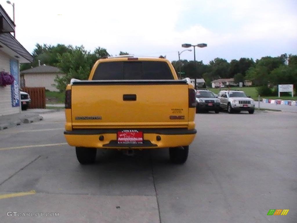 2002 Sonoma SLS ZR5 Crew Cab 4x4 - Flame Yellow / Graphite photo #9