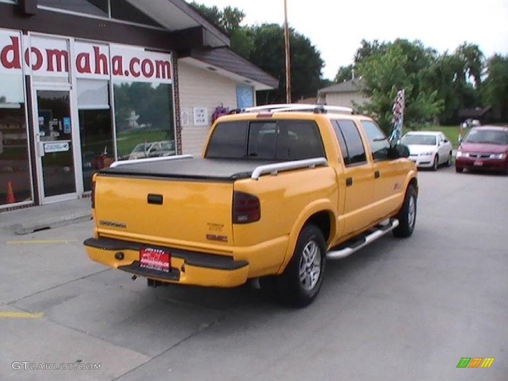 2002 Sonoma SLS ZR5 Crew Cab 4x4 - Flame Yellow / Graphite photo #10