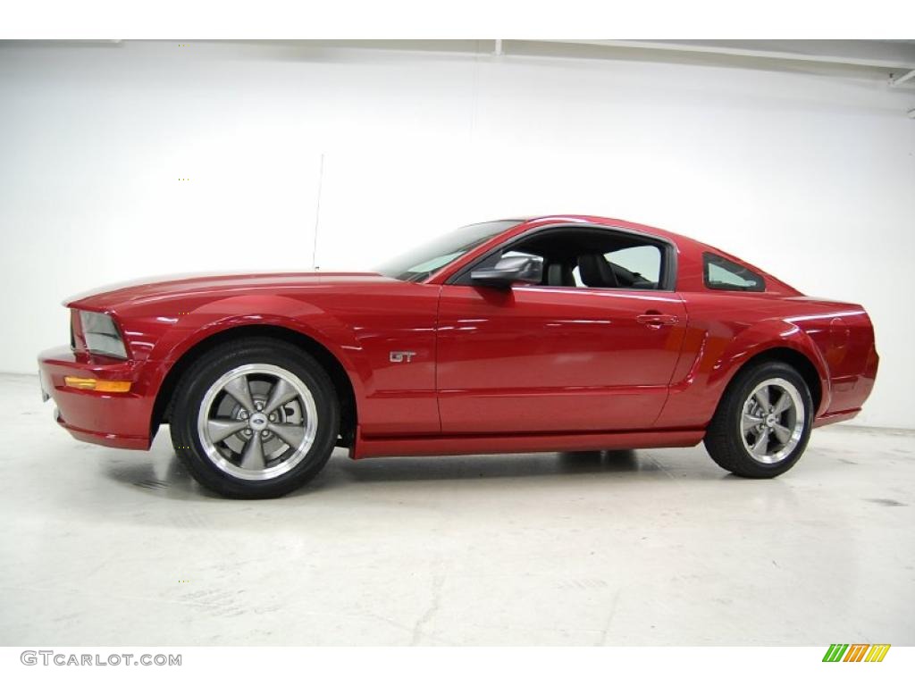 2006 Mustang GT Premium Coupe - Redfire Metallic / Dark Charcoal photo #9