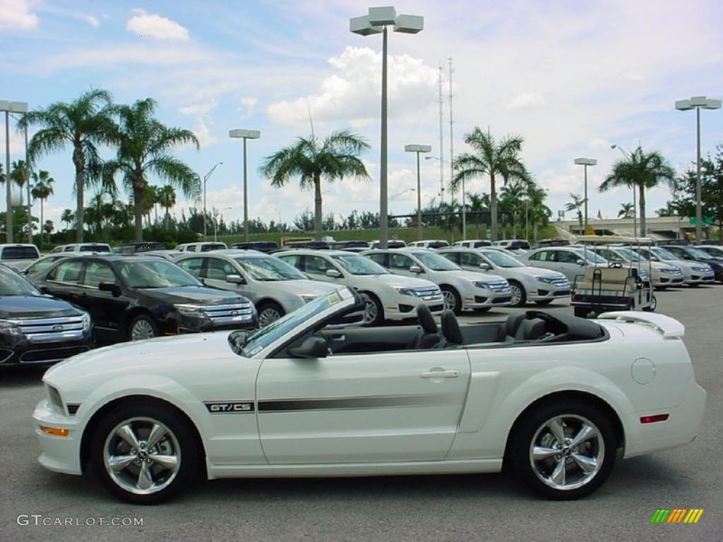 2009 Mustang GT/CS California Special Convertible - Performance White / Black/Dove photo #10