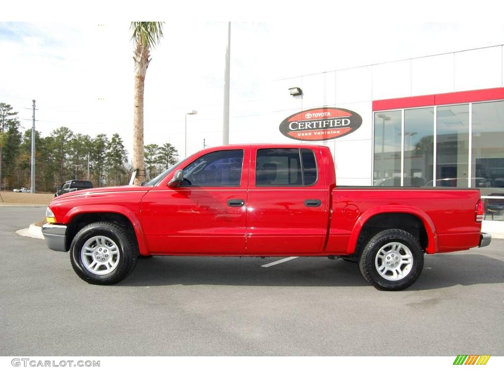 2004 Dakota SLT Quad Cab - Flame Red / Dark Slate Gray photo #3