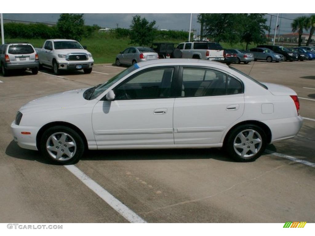 2004 Elantra GLS Sedan - Nordic White / Gray photo #12
