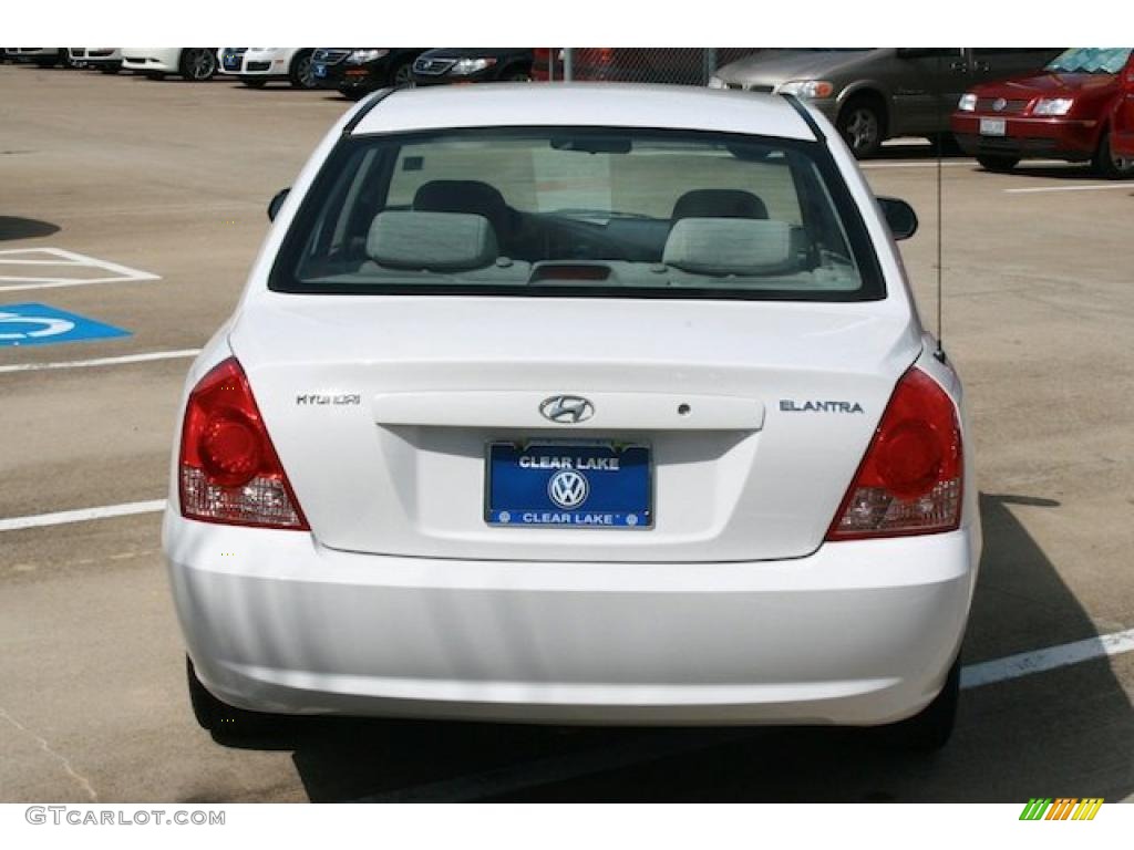 2004 Elantra GLS Sedan - Nordic White / Gray photo #14