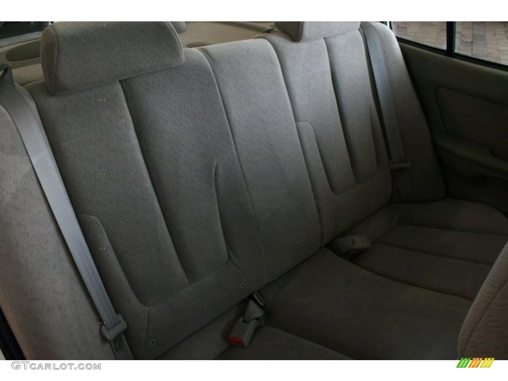 2004 Elantra GLS Sedan - Nordic White / Gray photo #28