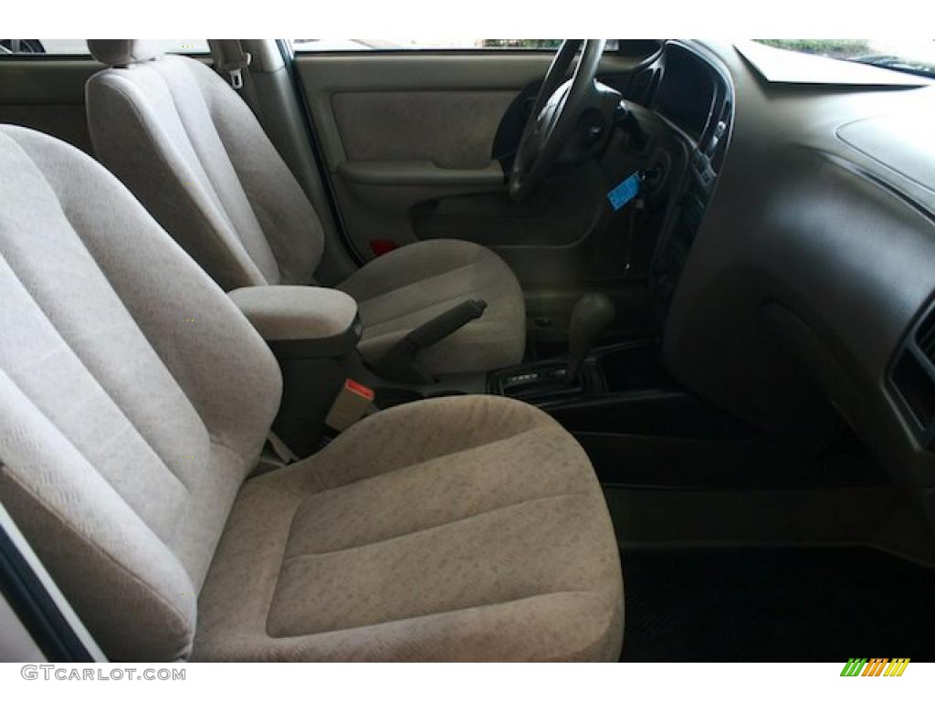 2004 Elantra GLS Sedan - Nordic White / Gray photo #30