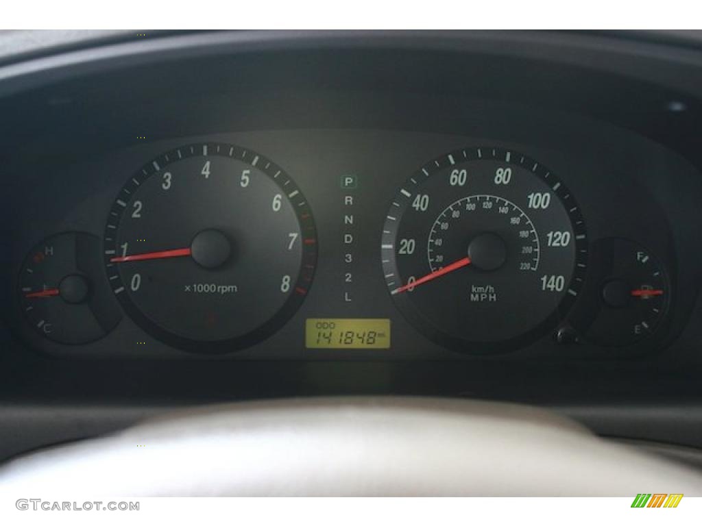 2004 Elantra GLS Sedan - Nordic White / Gray photo #33