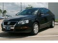 Deep Black - Passat 2.0T Sedan Photo No. 11