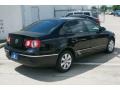 Deep Black - Passat 2.0T Sedan Photo No. 15