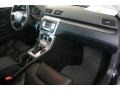 Deep Black - Passat 2.0T Sedan Photo No. 31