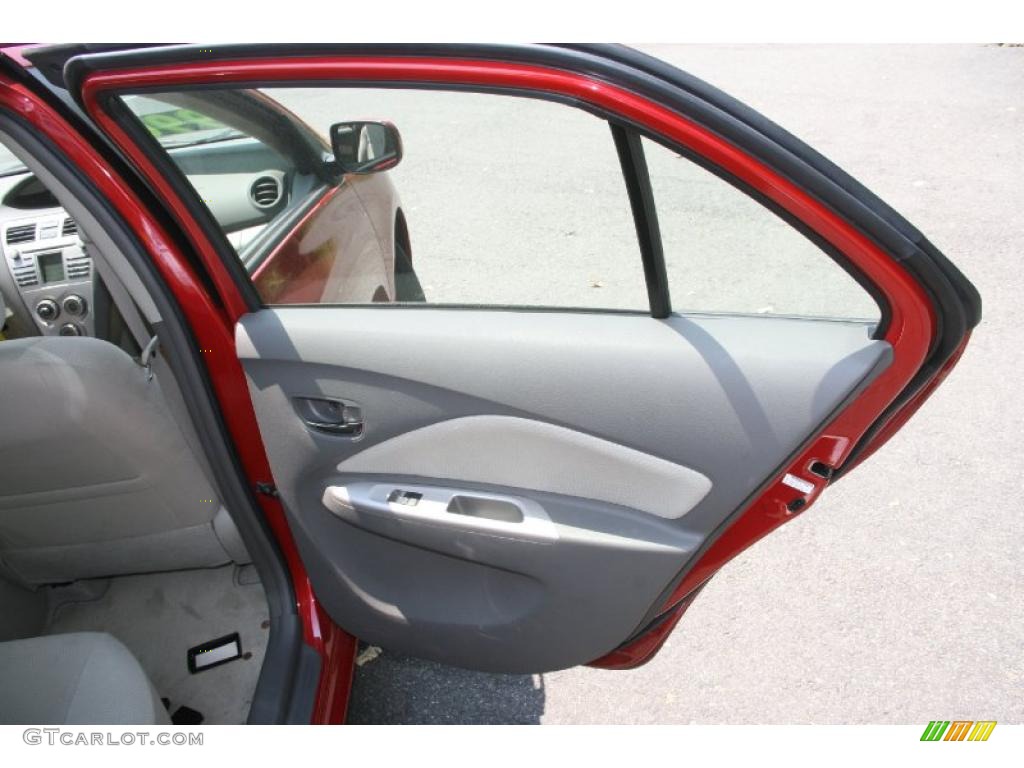 2009 Yaris Sedan - Absolutely Red / Dark Charcoal photo #15