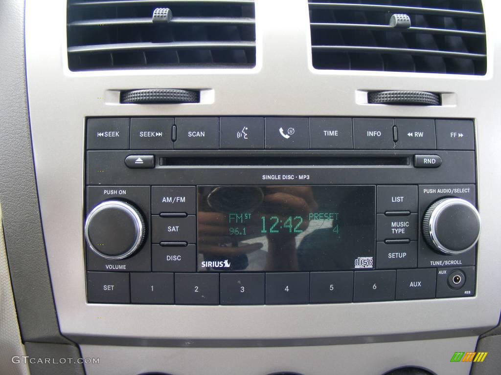 2008 Avenger SXT - Stone White / Dark Khaki/Light Graystone photo #30