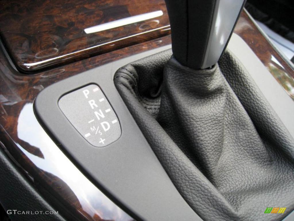 2008 3 Series 328xi Sedan - Jet Black / Black photo #35