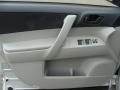 Classic Silver Metallic - Highlander 4WD Photo No. 6
